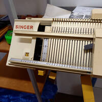 Singer 2100