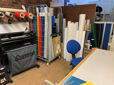 summa_vinyl_cutter.jpeg summa_vinyl_cutter.jpeg