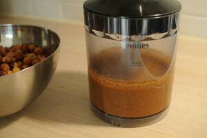 hazelnuts2.jpg hazelnuts2.jpg