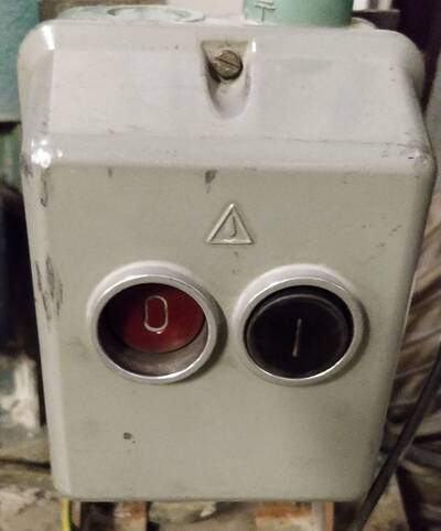 isohiekkapuhallin_kayttokytkin.jpg isohiekkapuhallin_kayttokytkin.jpg