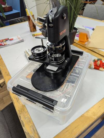 pinssikone.jpg pinssikone.jpg