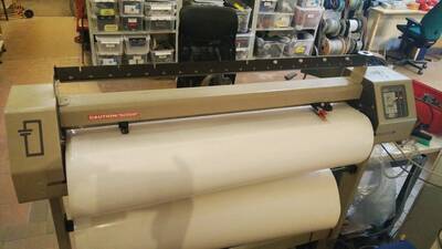 vinyylileikkuri.jpeg vinyylileikkuri.jpeg